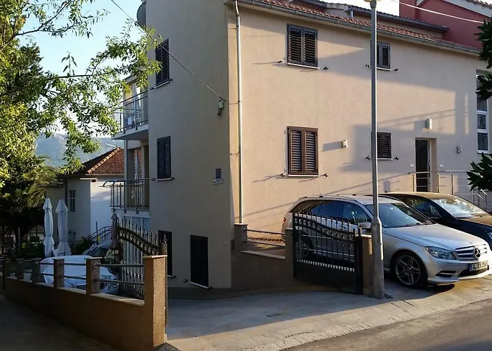 Smuljic *